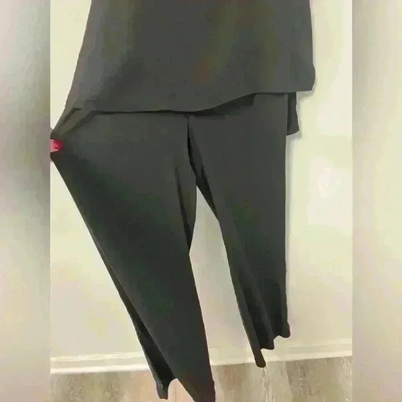 White House Black Market jumpsuit - Picture 2 of 7